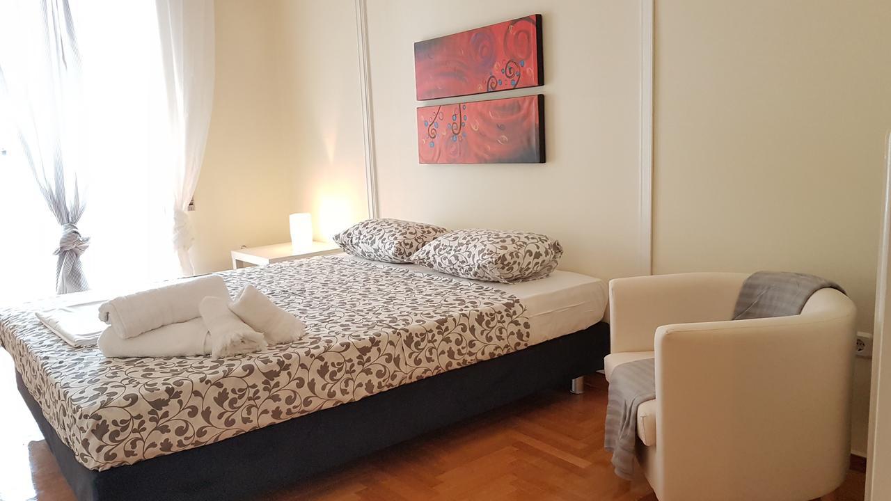 Menta Errathens Apartment - Athens Center, 5 Bd, 2 Bath ภายนอก รูปภาพ