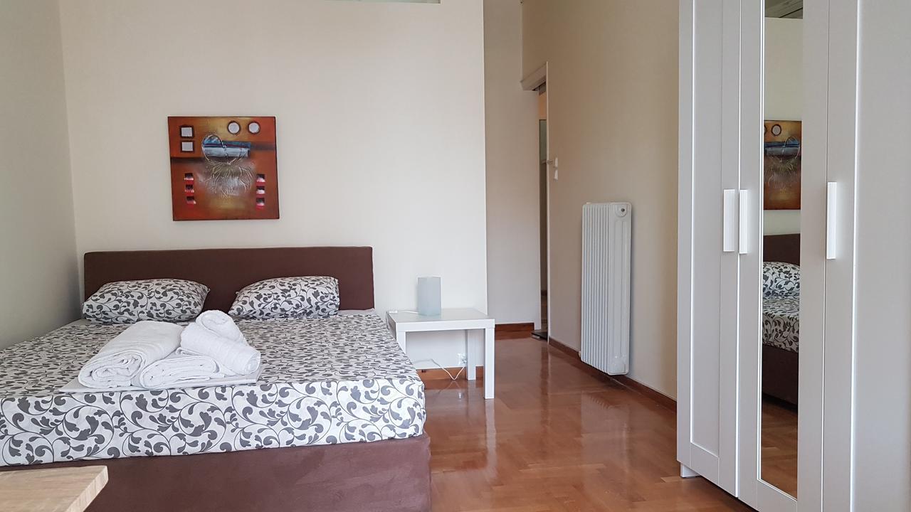 Menta Errathens Apartment - Athens Center, 5 Bd, 2 Bath ภายนอก รูปภาพ